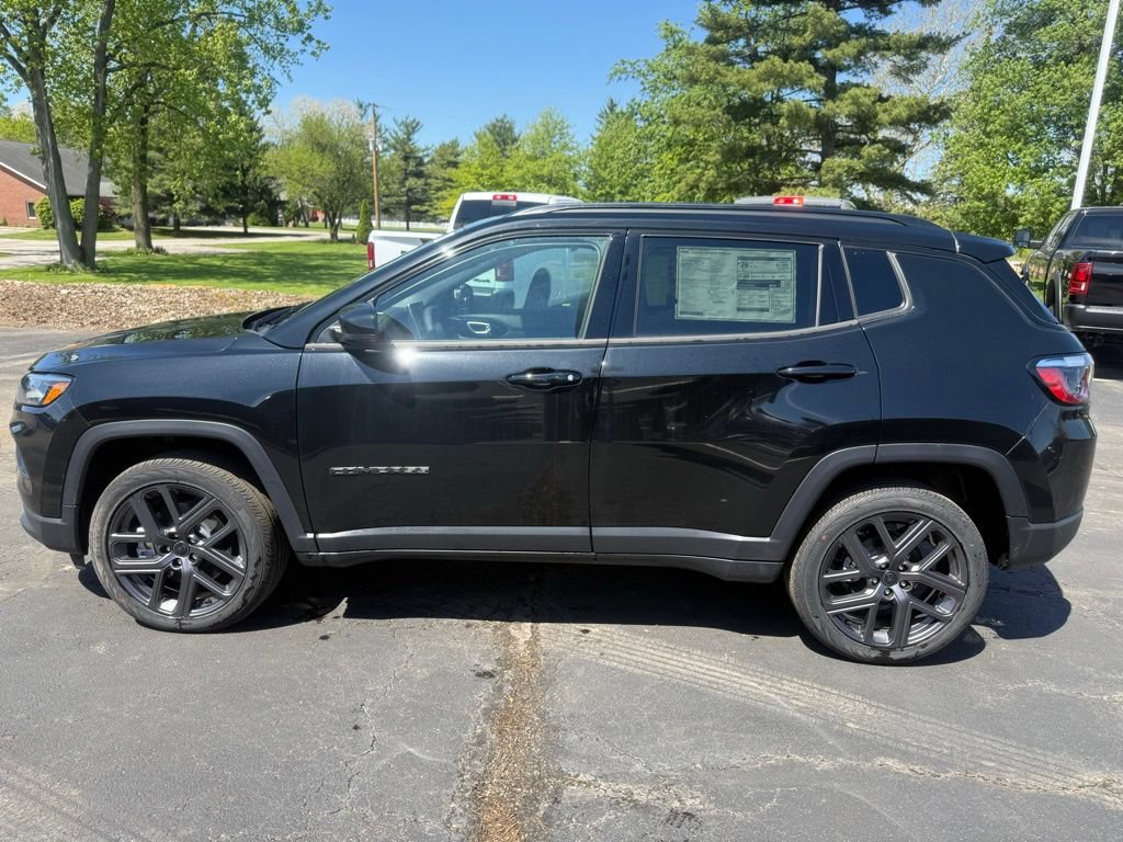 New 2026 Jeep Compass Limited AWD/4WD image 7