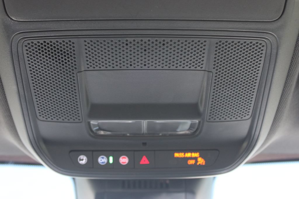 Used 2026 Chevrolet Equinox LT w/ LPO, Floor Liner Package AWD/4WD image 54