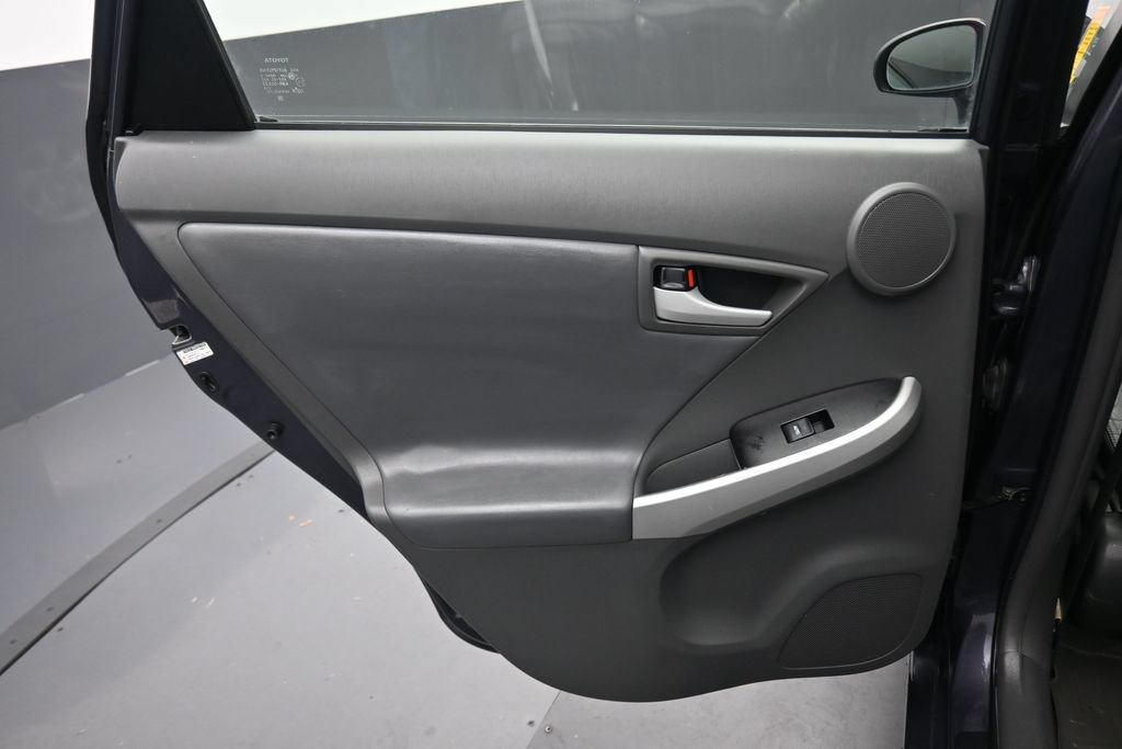 Used 2011 Toyota Prius Five w/ Advanced Technology Pkg FWD image 28
