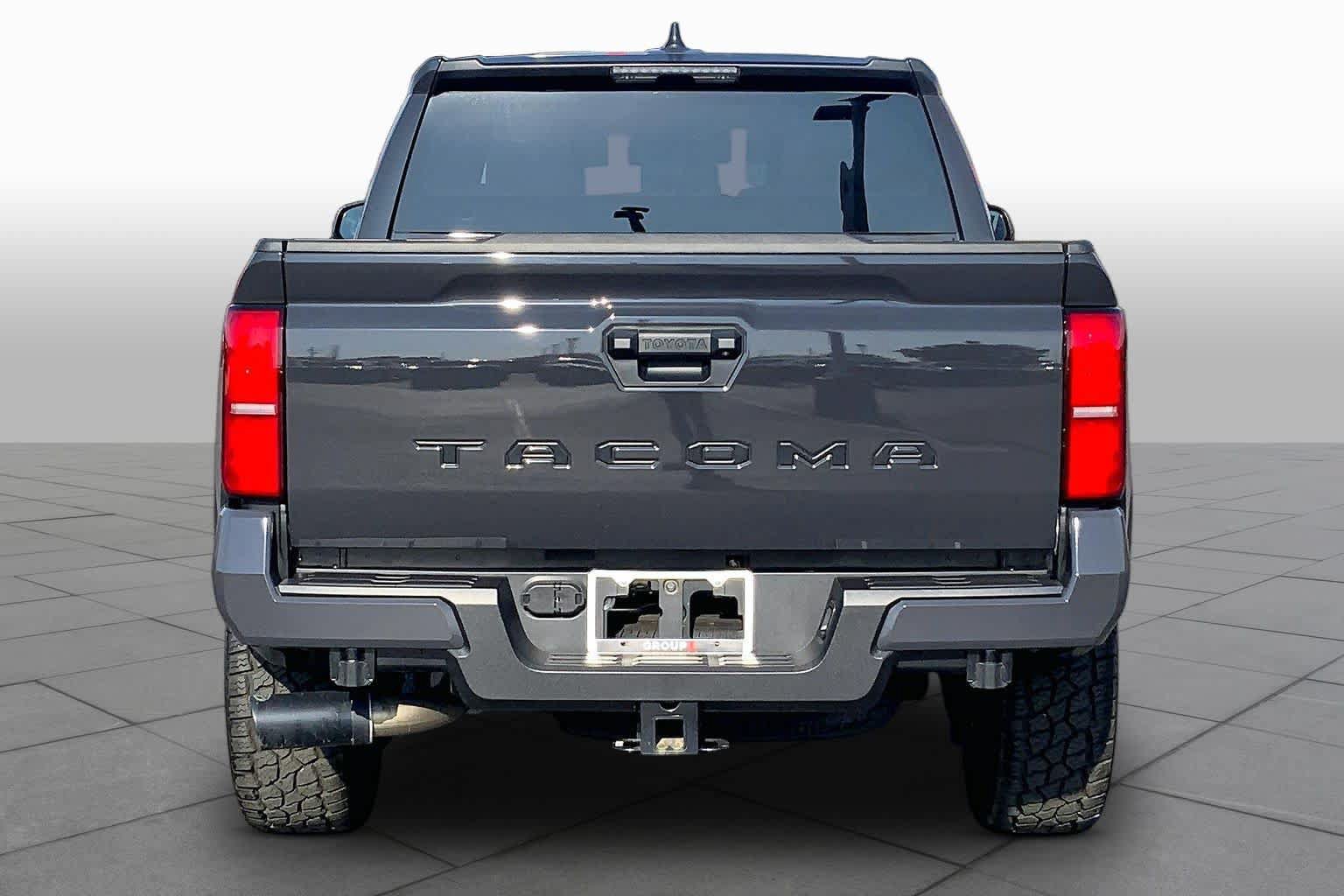 Used 2025 Toyota Tacoma SR5 RWD image 5