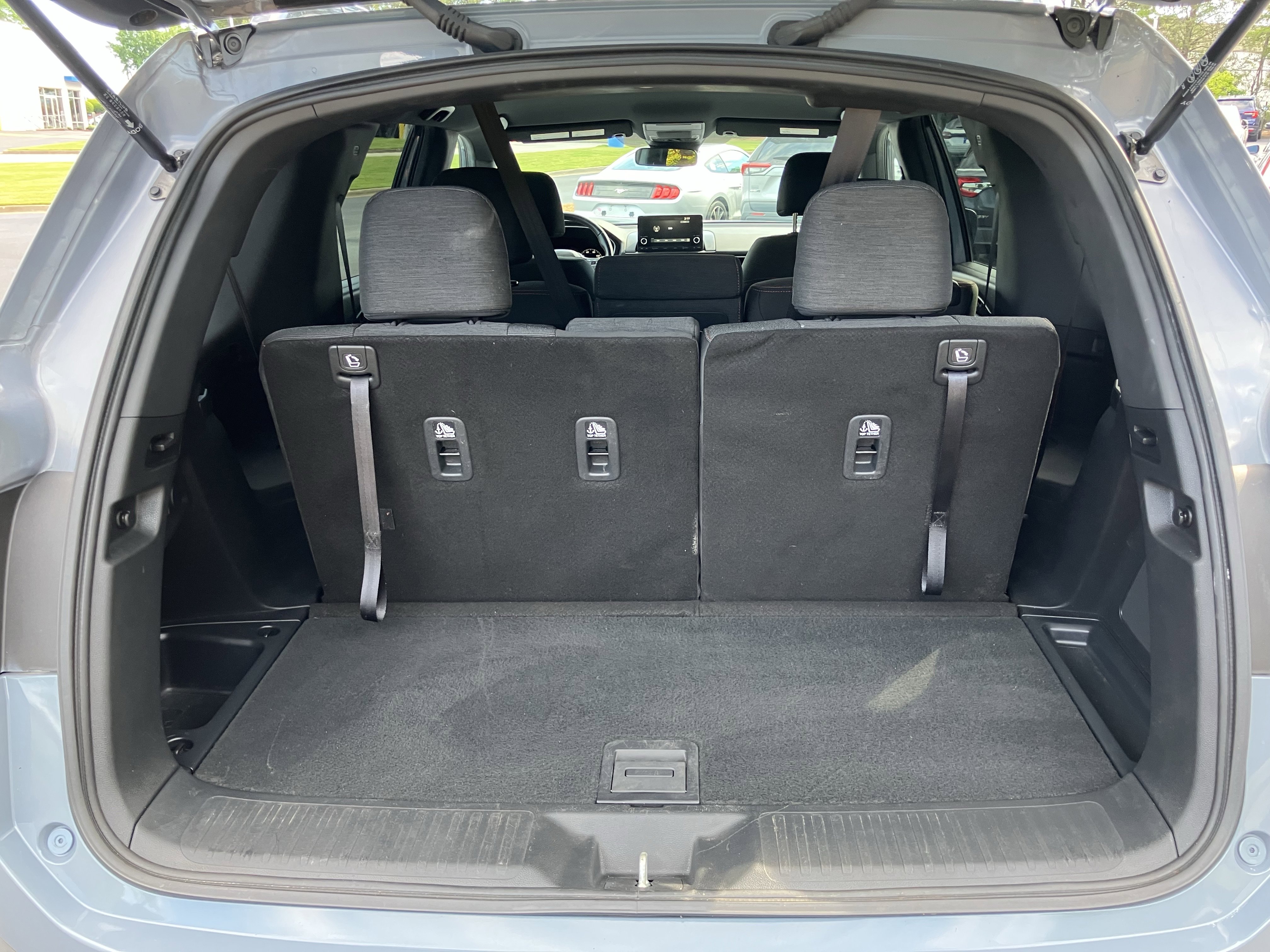 Used 2025 Honda Pilot Sport image 34