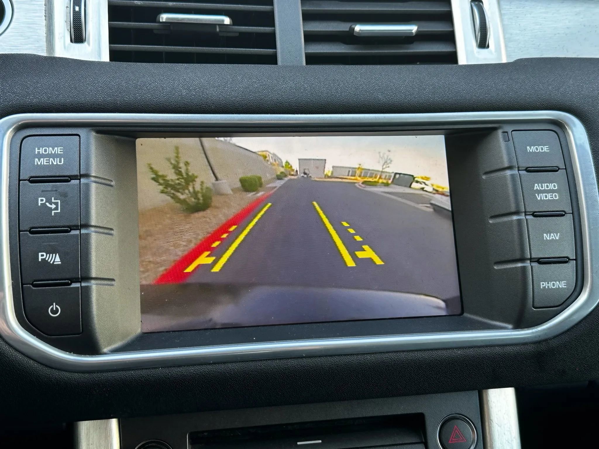 Used 2013 Land Rover Range Rover Evoque Pure Plus image 17