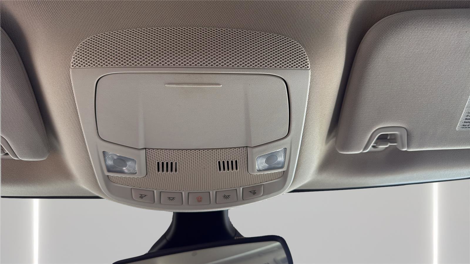 Used 2020 Ford Edge SEL w/ Convenience Package image 23