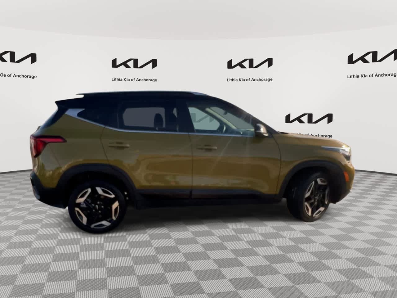 Certified 2024 Kia Seltos SX image 9