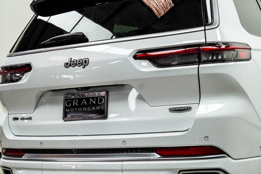 Used 2023 Jeep Grand Cherokee L Summit w/ Advanced Protech Group IV image 13