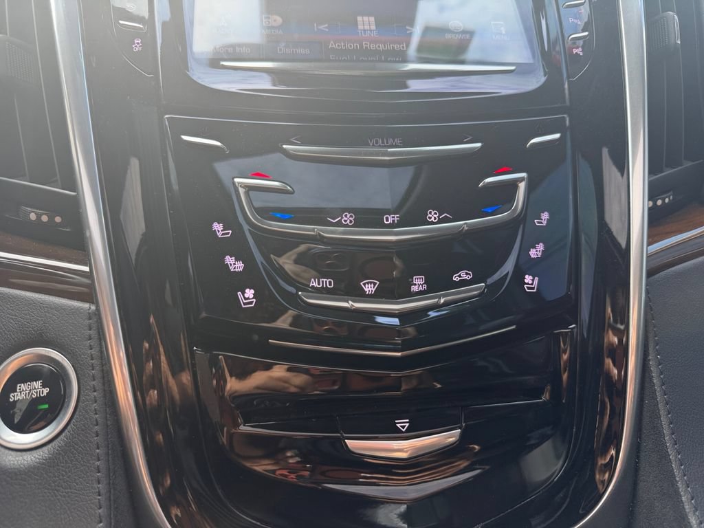 Used 2020 Cadillac Escalade ESV Premium Luxury AWD/4WD image 28
