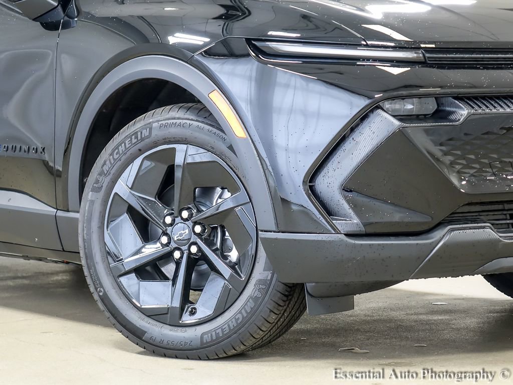 Certified 2026 Chevrolet Equinox EV LT image 4