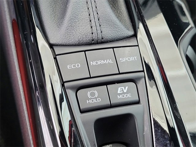 Used 2025 Toyota Camry XSE image 13