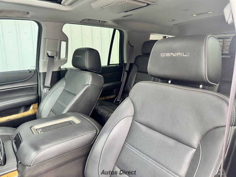 Used 2017 GMC Yukon Denali w/ Open Road Package AWD/4WD image 24