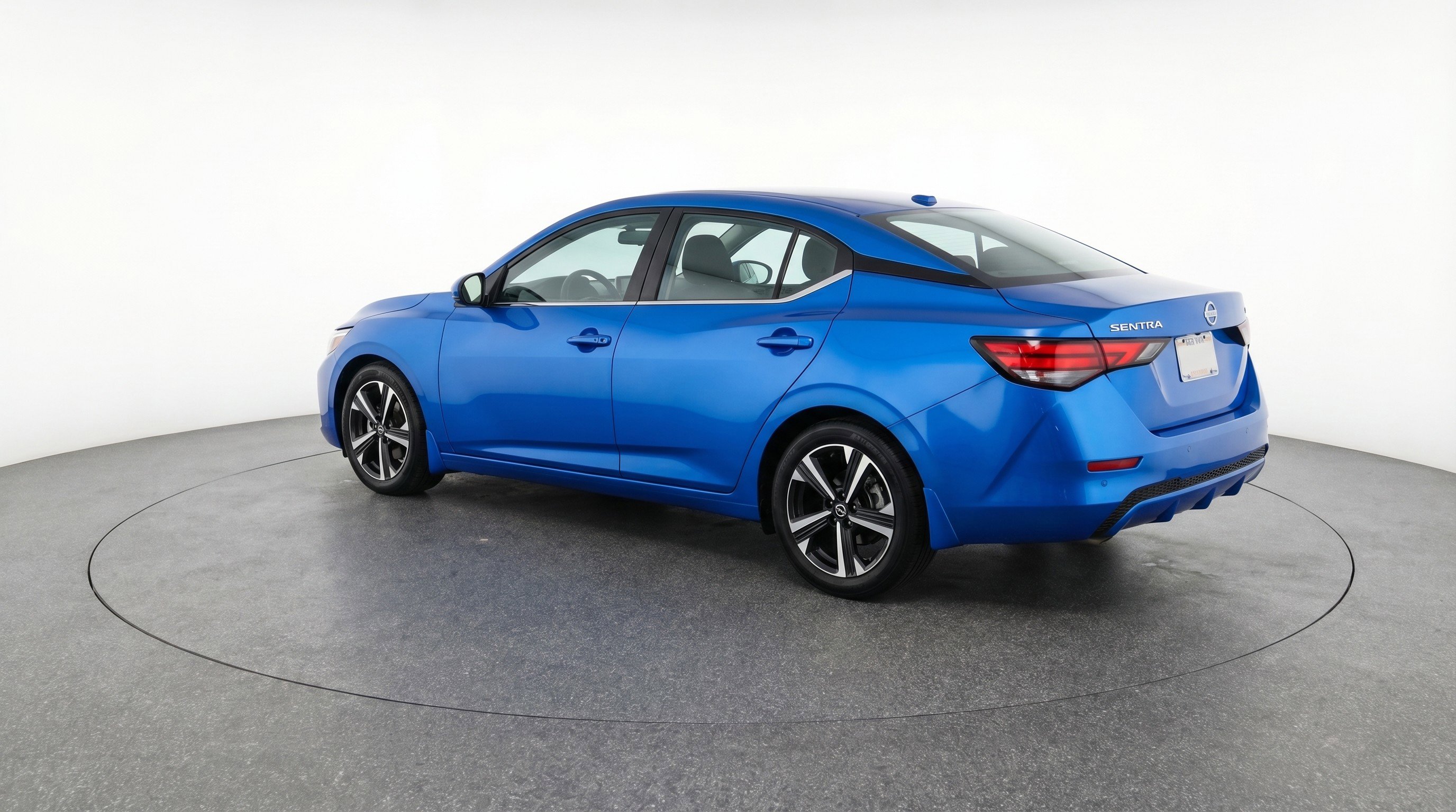 Used 2025 Nissan Sentra SV FWD image 6