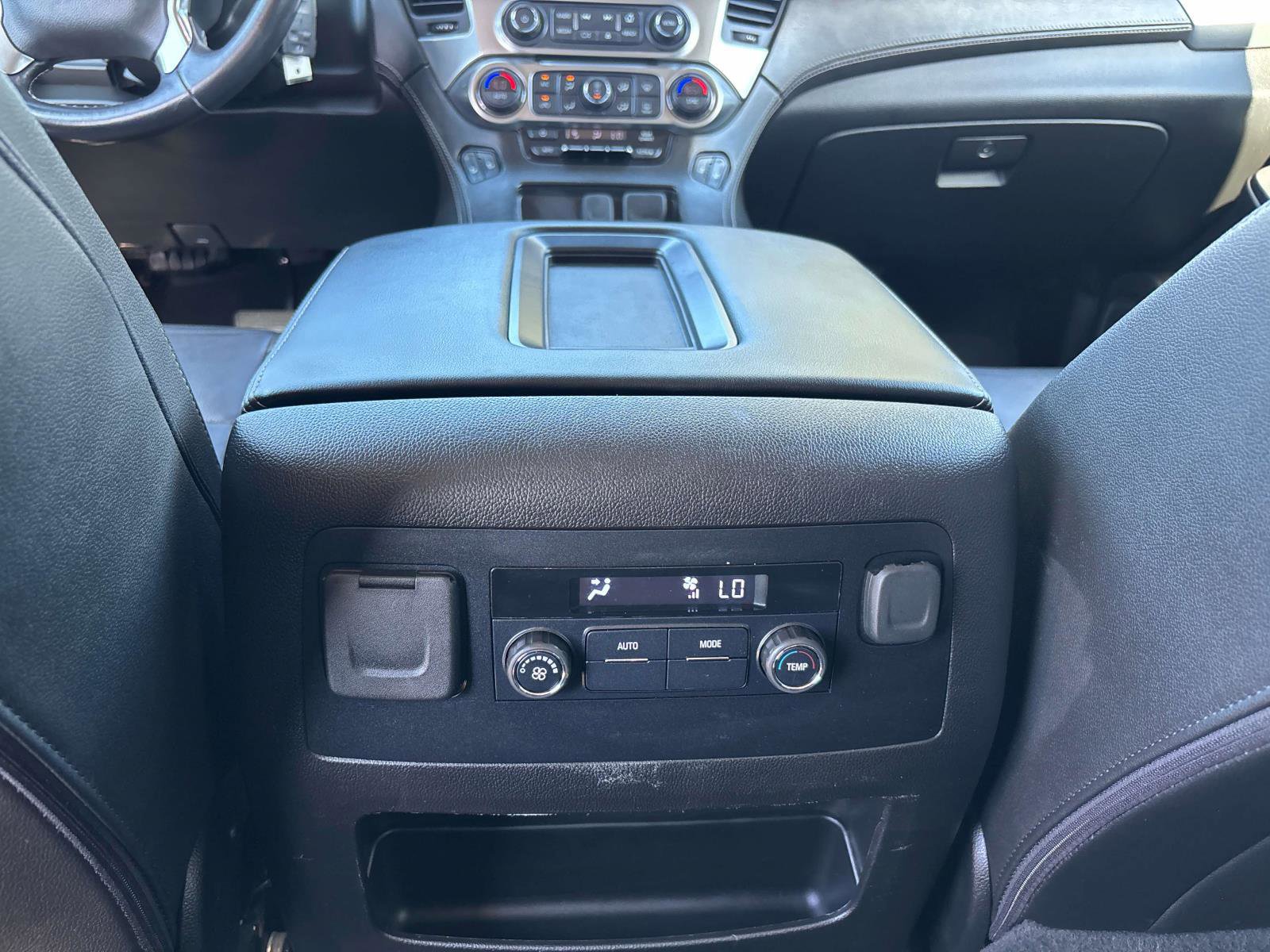 Used 2019 Chevrolet Tahoe LT image 11