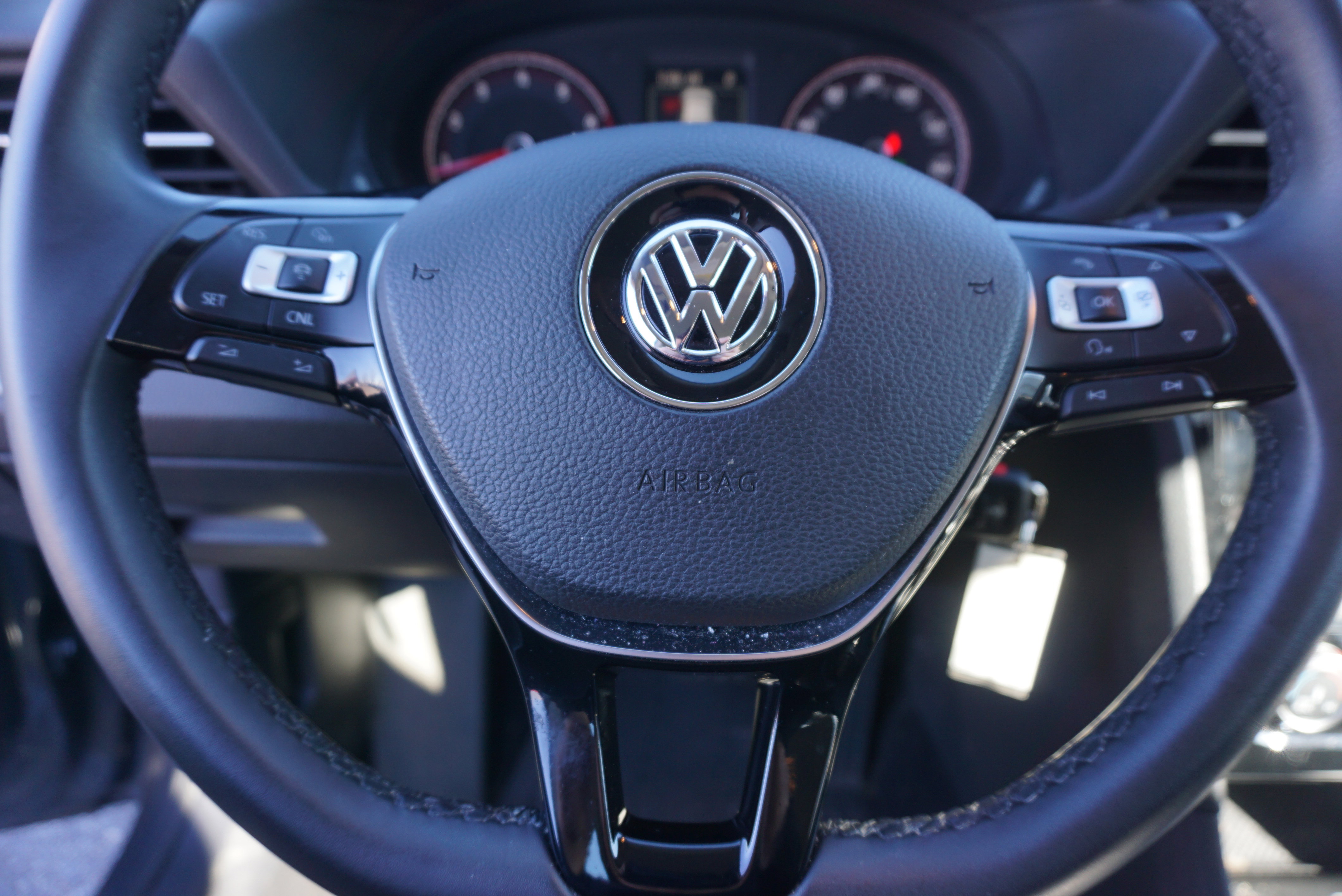 Used 2021 Volkswagen Passat 2.0T S image 8