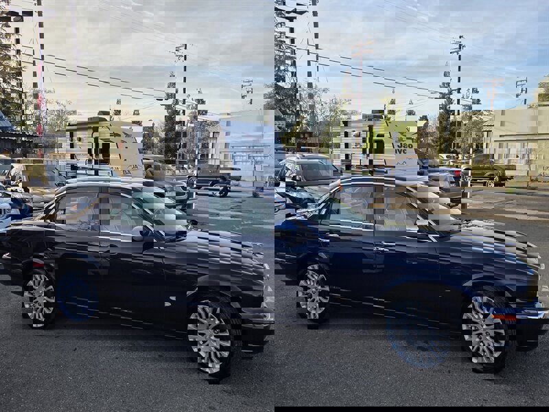 Used 2006 Jaguar XJ8 image 6