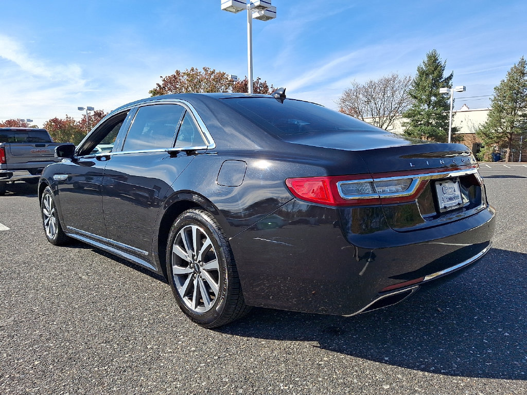 Used 2019 Lincoln Continental Premiere AWD/4WD image 5