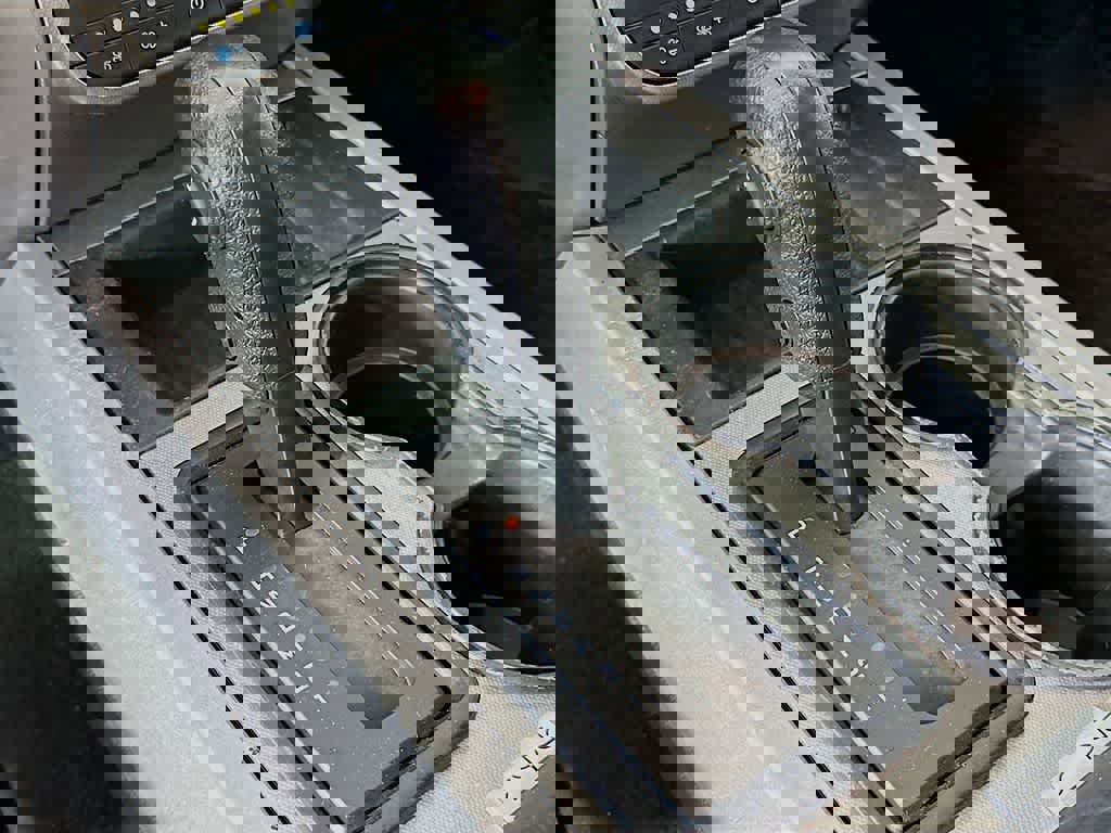 Used 2017 Ford Expedition XLT image 19