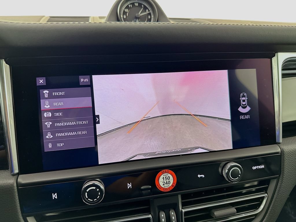 New 2025 Porsche Macan AWD/4WD image 17
