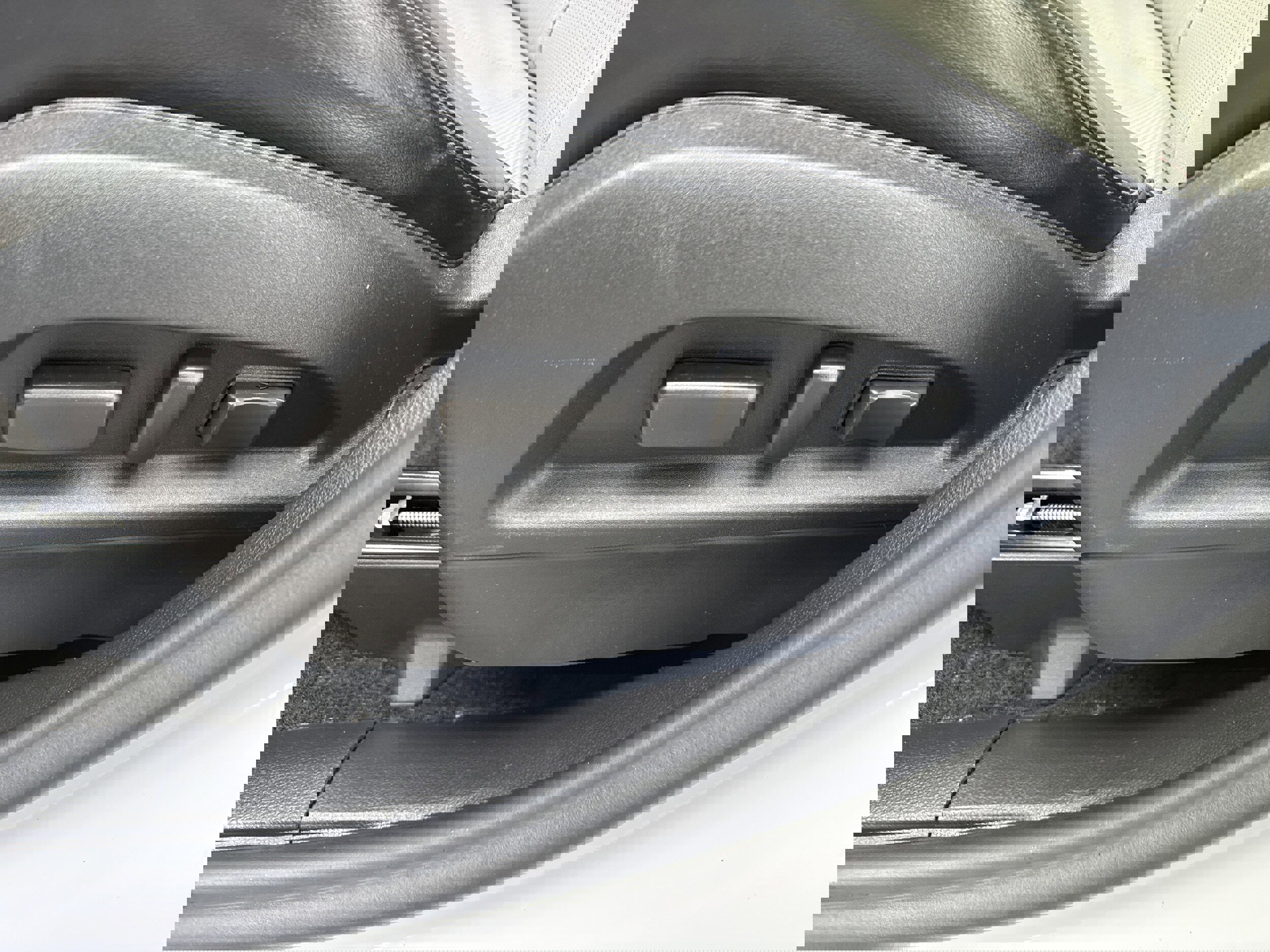 Used 2017 GMC Terrain SLT image 6