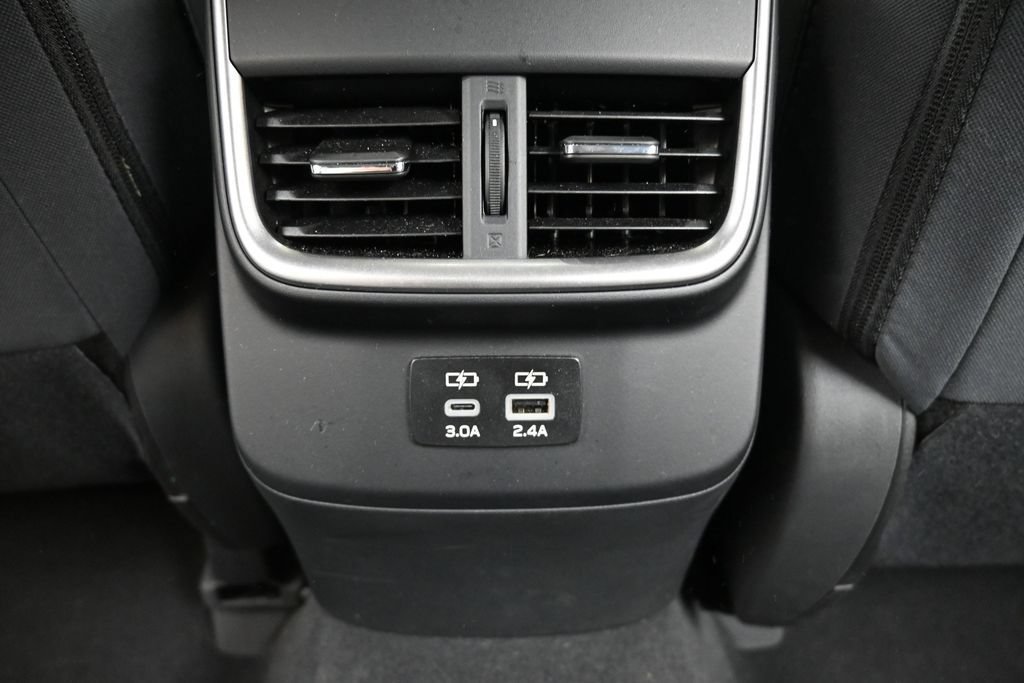 Certified 2025 Subaru Outback Premium AWD/4WD image 17