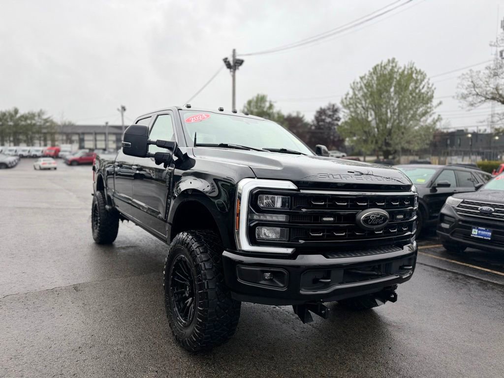 Used 2024 Ford F250 Lariat w/ Tremor Off-Road Package AWD/4WD image 11