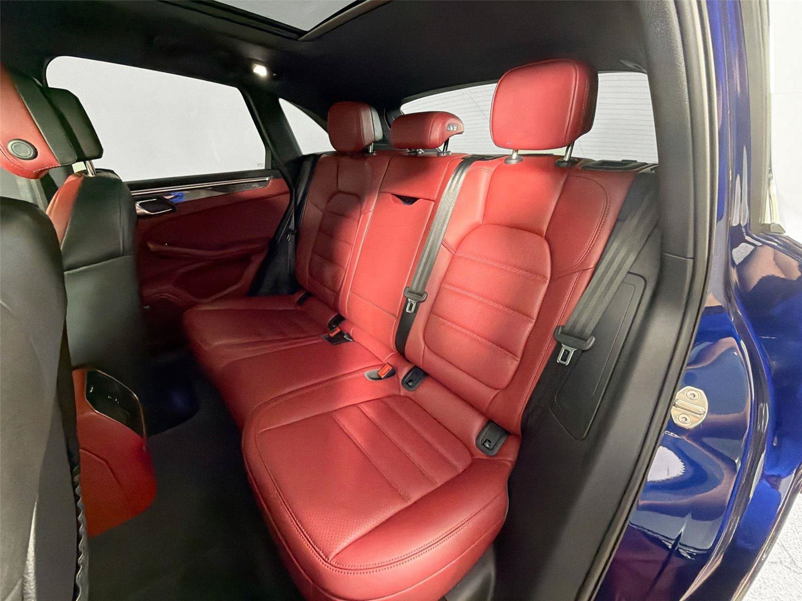 Certified 2023 Porsche Macan GTS AWD/4WD image 26