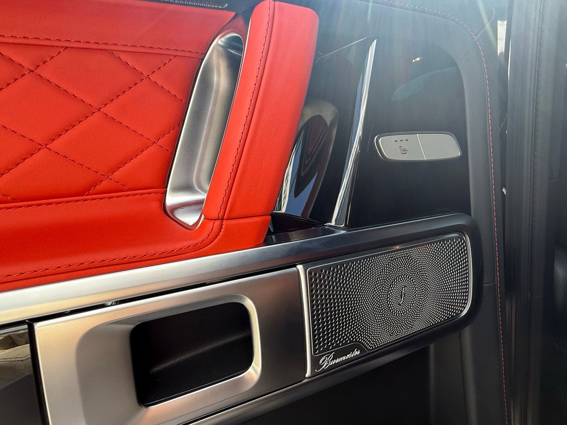 Used 2025 Mercedes-Benz G 63 AMG 4MATIC image 24