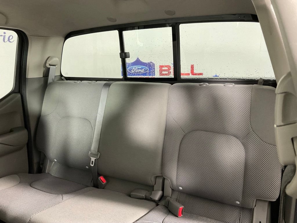 Used 2019 Nissan Frontier SV AWD/4WD image 16