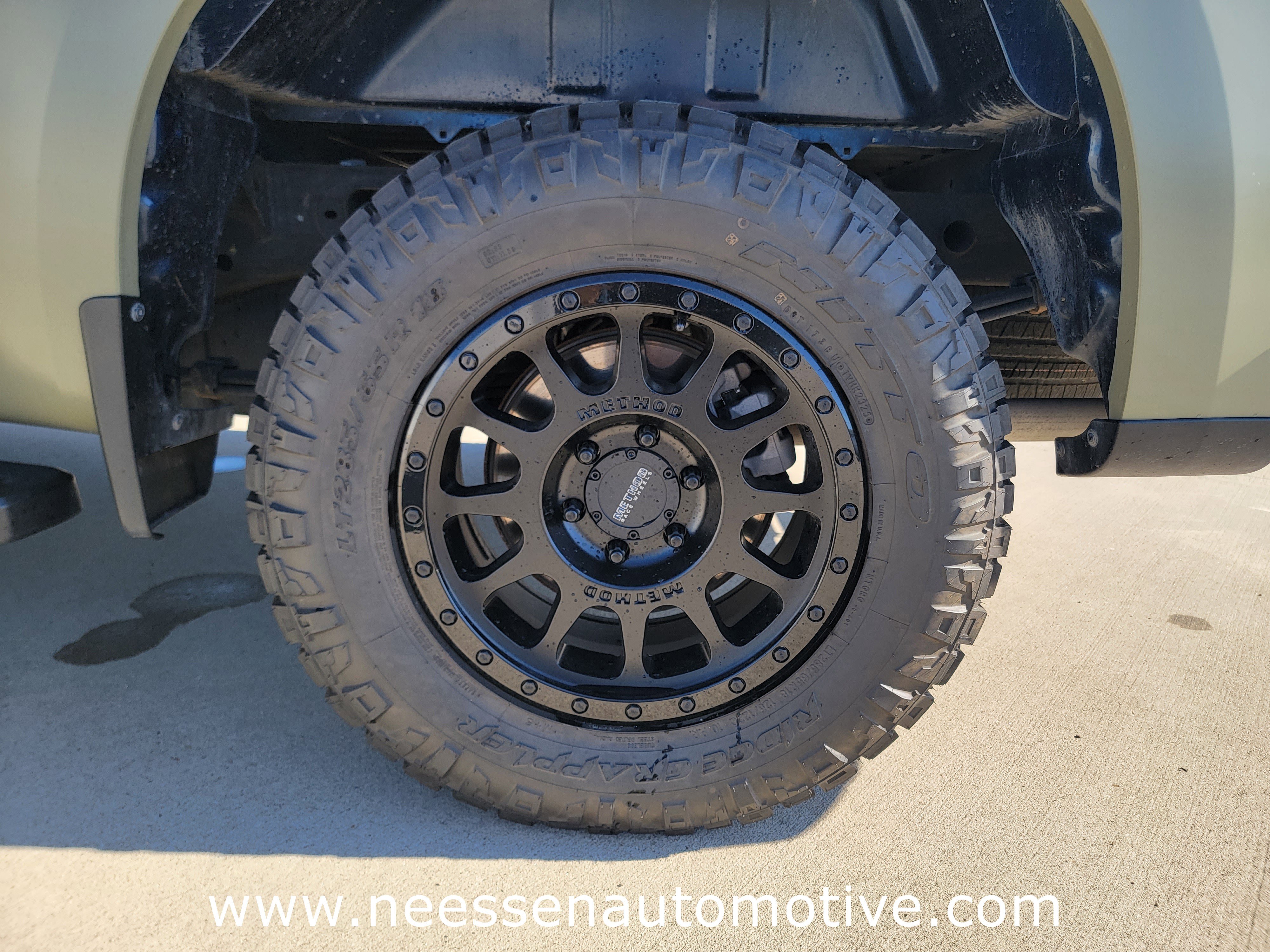 Used 2020 Chevrolet Silverado 1500 LT w/ Texas Edition image 32