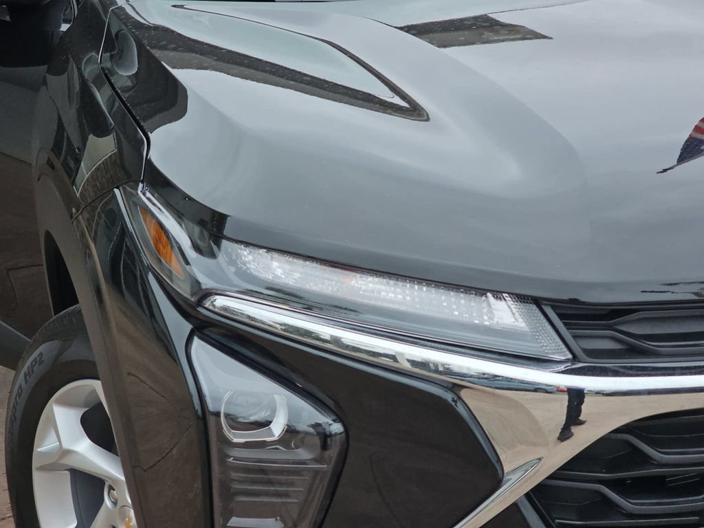 New 2026 Chevrolet Trax LS w/ LS Convenience Package FWD image 33