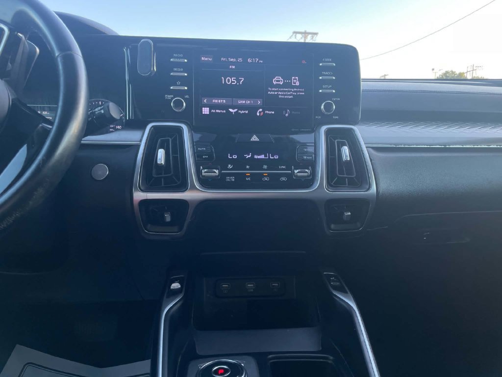 Used 2021 Kia Sorento S FWD image 22