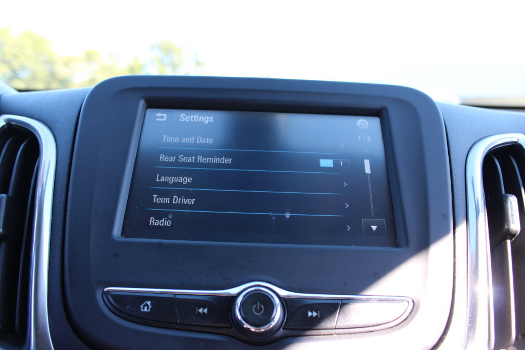 Used 2018 Chevrolet Equinox LT FWD image 50