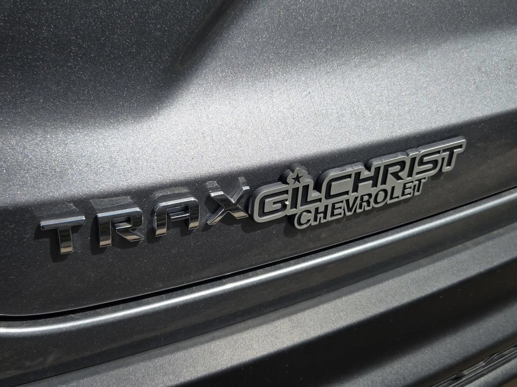 New 2026 Chevrolet Trax LS w/ LS Convenience Package FWD image 12