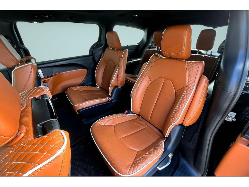 Used 2024 Chrysler Pacifica Pinnacle image 23