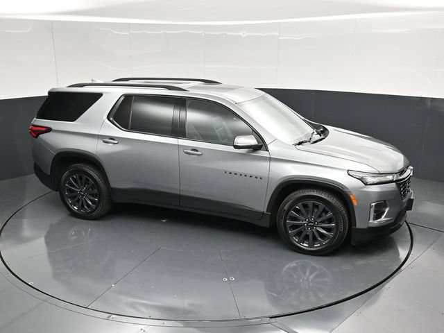 Used 2023 Chevrolet Traverse RS w/ LPO, Floor Liner Package AWD/4WD image 56