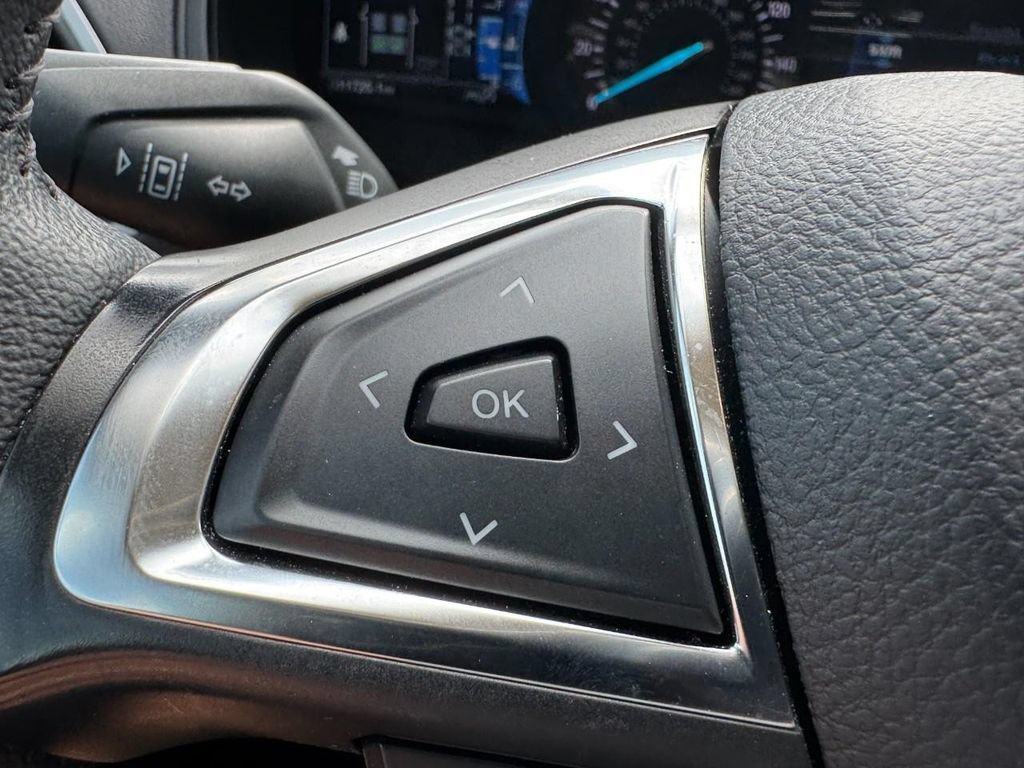 Used 2024 Ford Edge SEL w/ Convenience Package AWD/4WD image 16