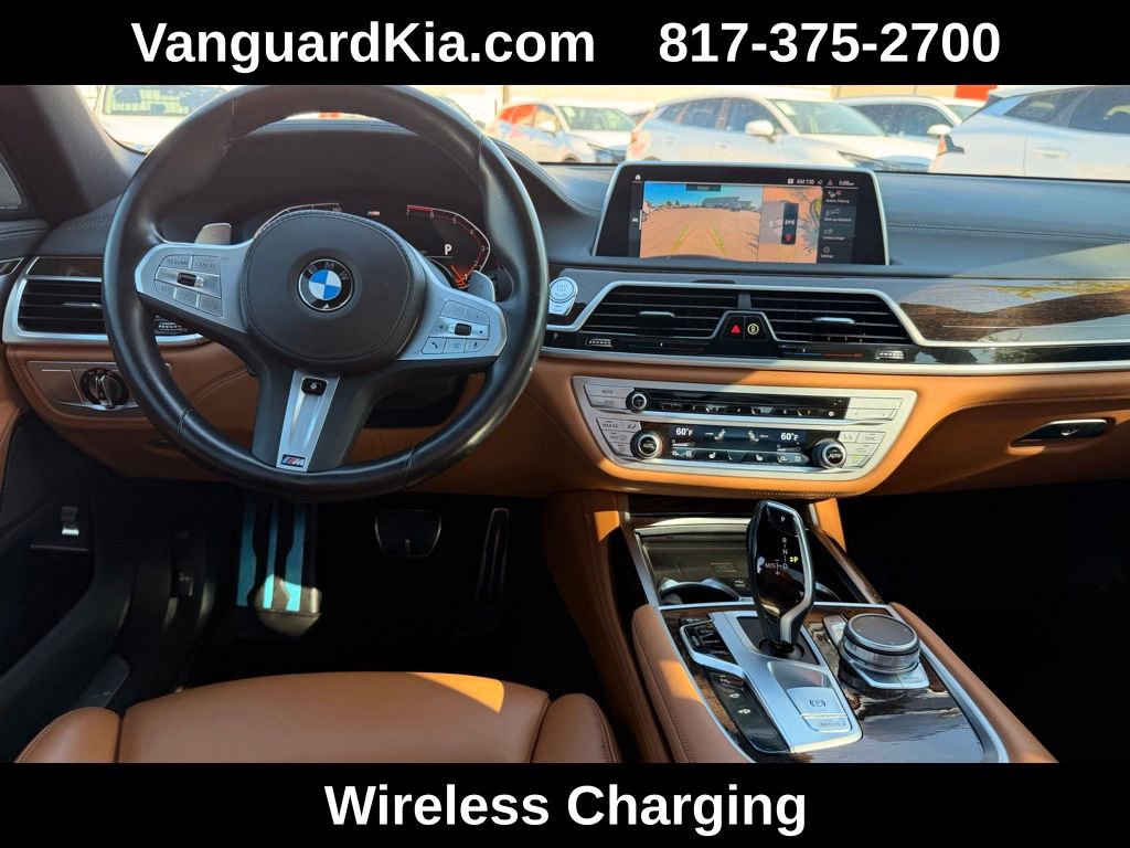 Used 2022 BMW 750i xDrive w/ M Sport Package AWD/4WD image 16