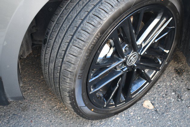 Certified 2025 Toyota Camry SE AWD/4WD image 11