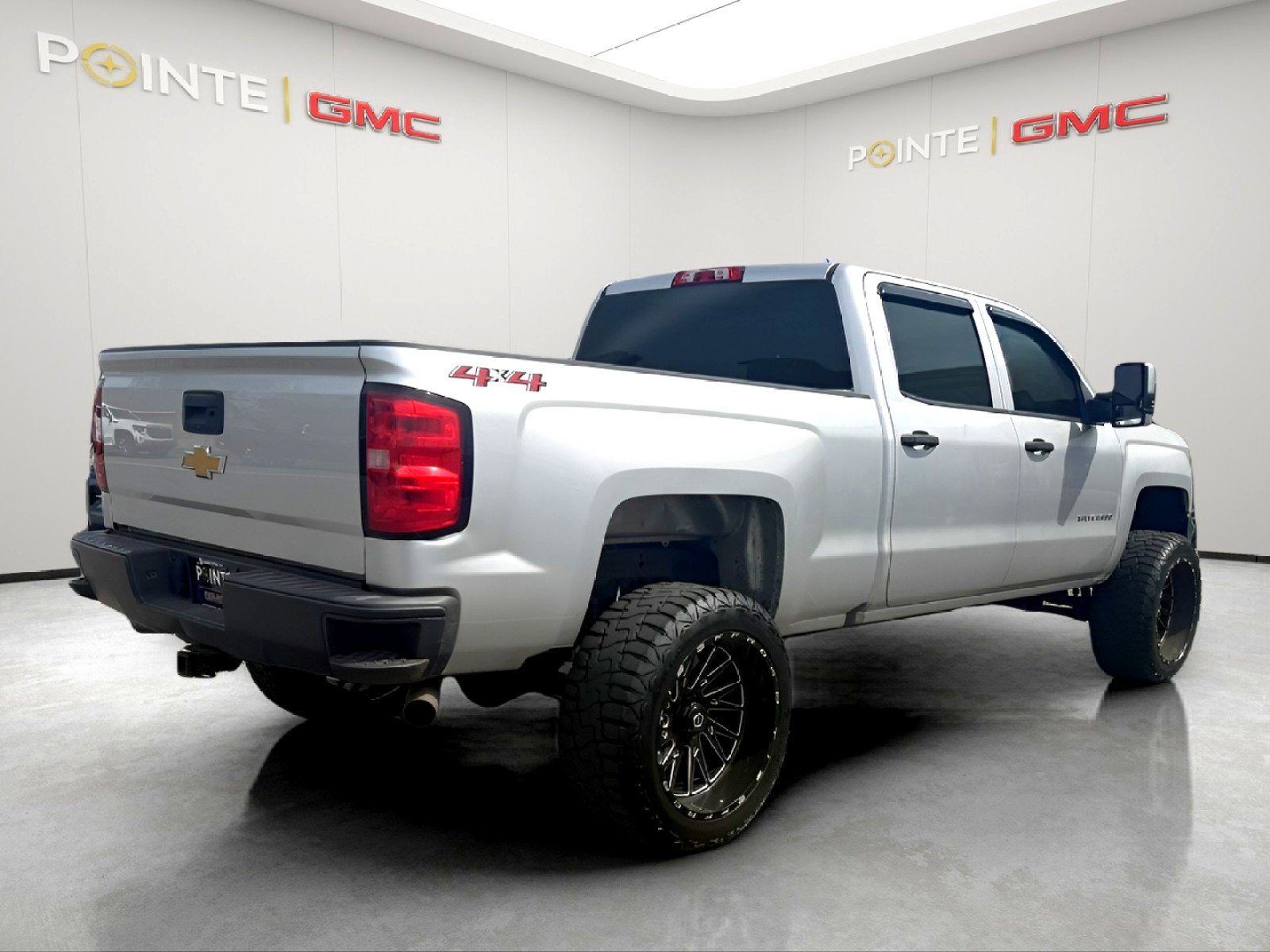 Used 2018 Chevrolet Silverado 1500 W/T w/ WT Convenience Package image 3