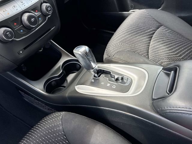 Used 2017 Dodge Journey SE w/ Flexible Seating Group image 30