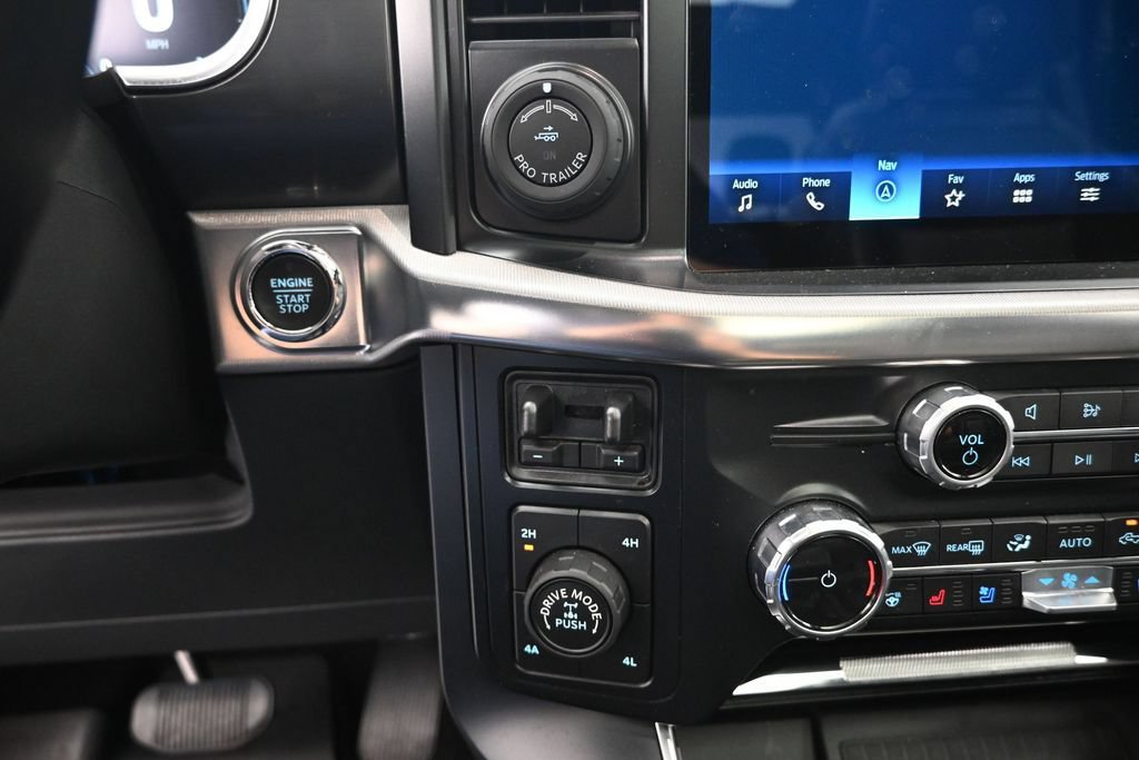 Used 2022 Ford F150 Raptor w/ Equipment Group 801A High AWD/4WD image 19