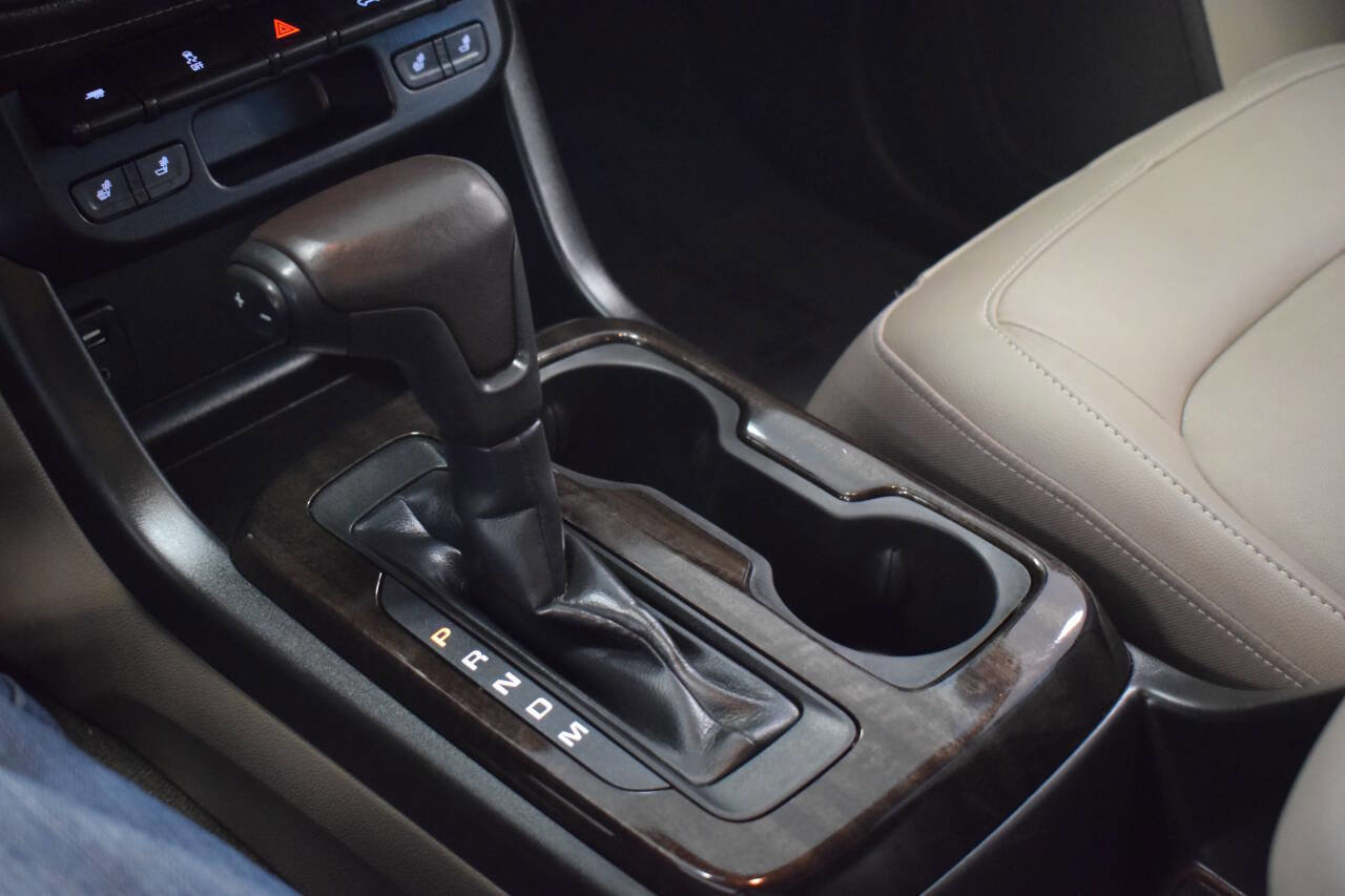 Used 2015 GMC Canyon SLT w/ Driver Alert Package image 89