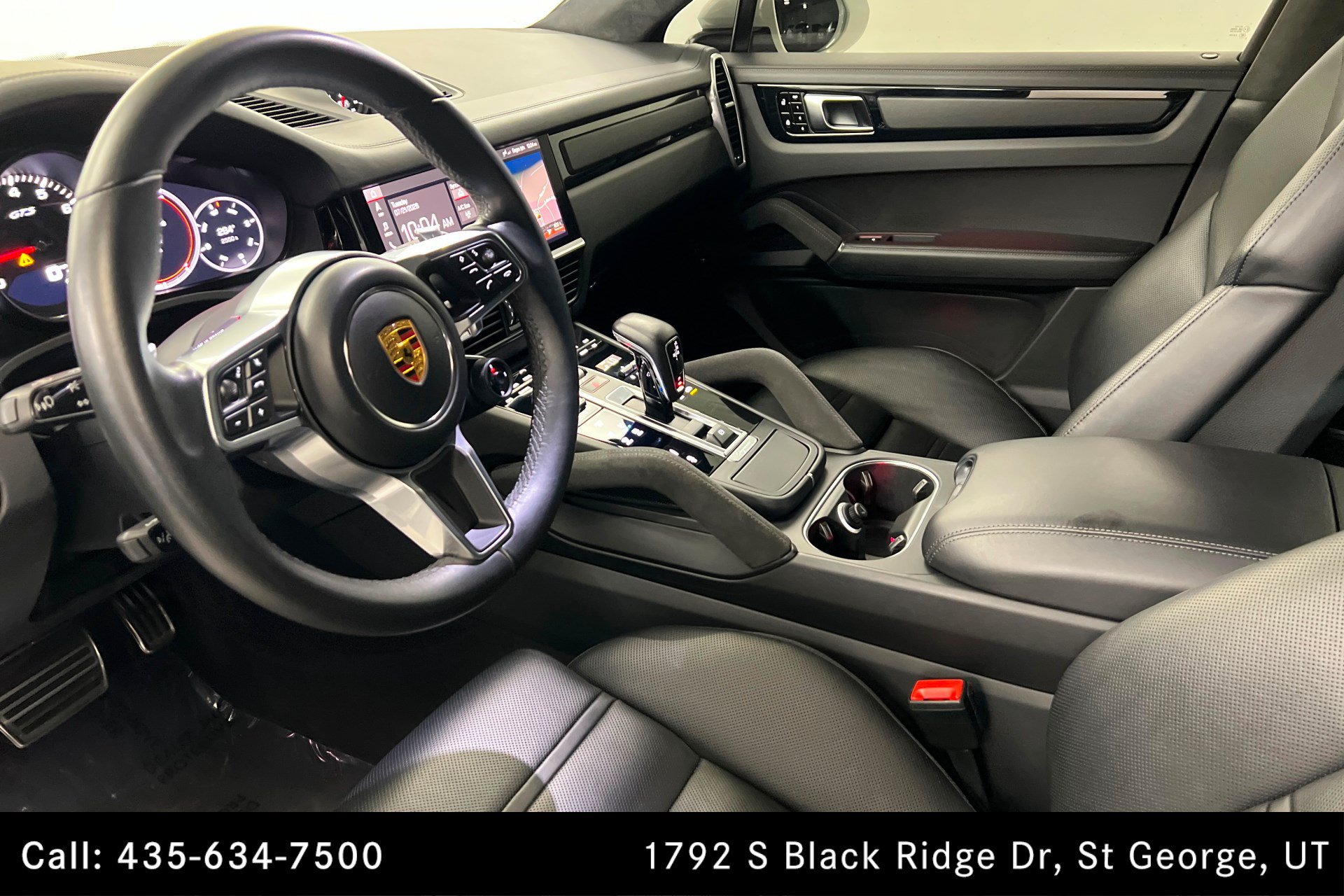 Used 2021 Porsche Cayenne GTS AWD/4WD image 16
