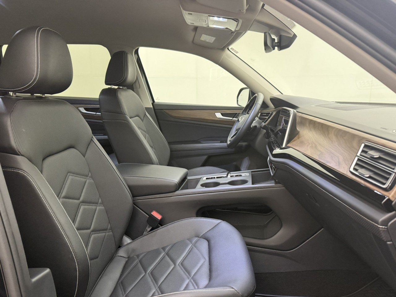 Used 2026 Volkswagen Atlas SE AWD/4WD image 10