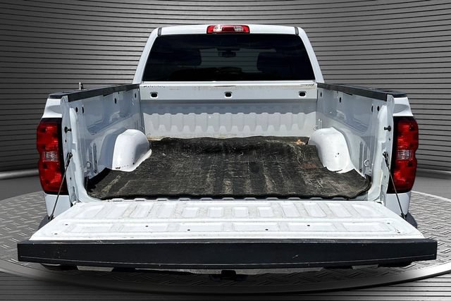Used 2018 Chevrolet Silverado 1500 LT w/ All Star Edition AWD/4WD image 7
