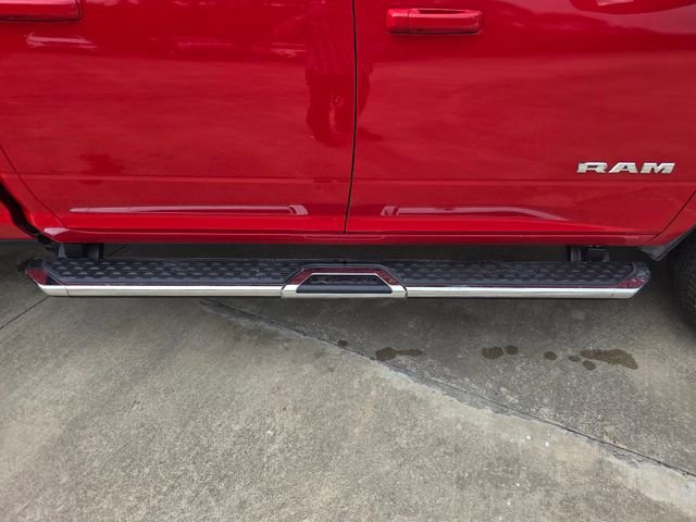 Used 2024 RAM 2500 Big Horn w/ Sport Appearance Package image 15