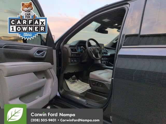 Used 2024 Chevrolet Tahoe Z71 w/ Luxury Package AWD/4WD image 9