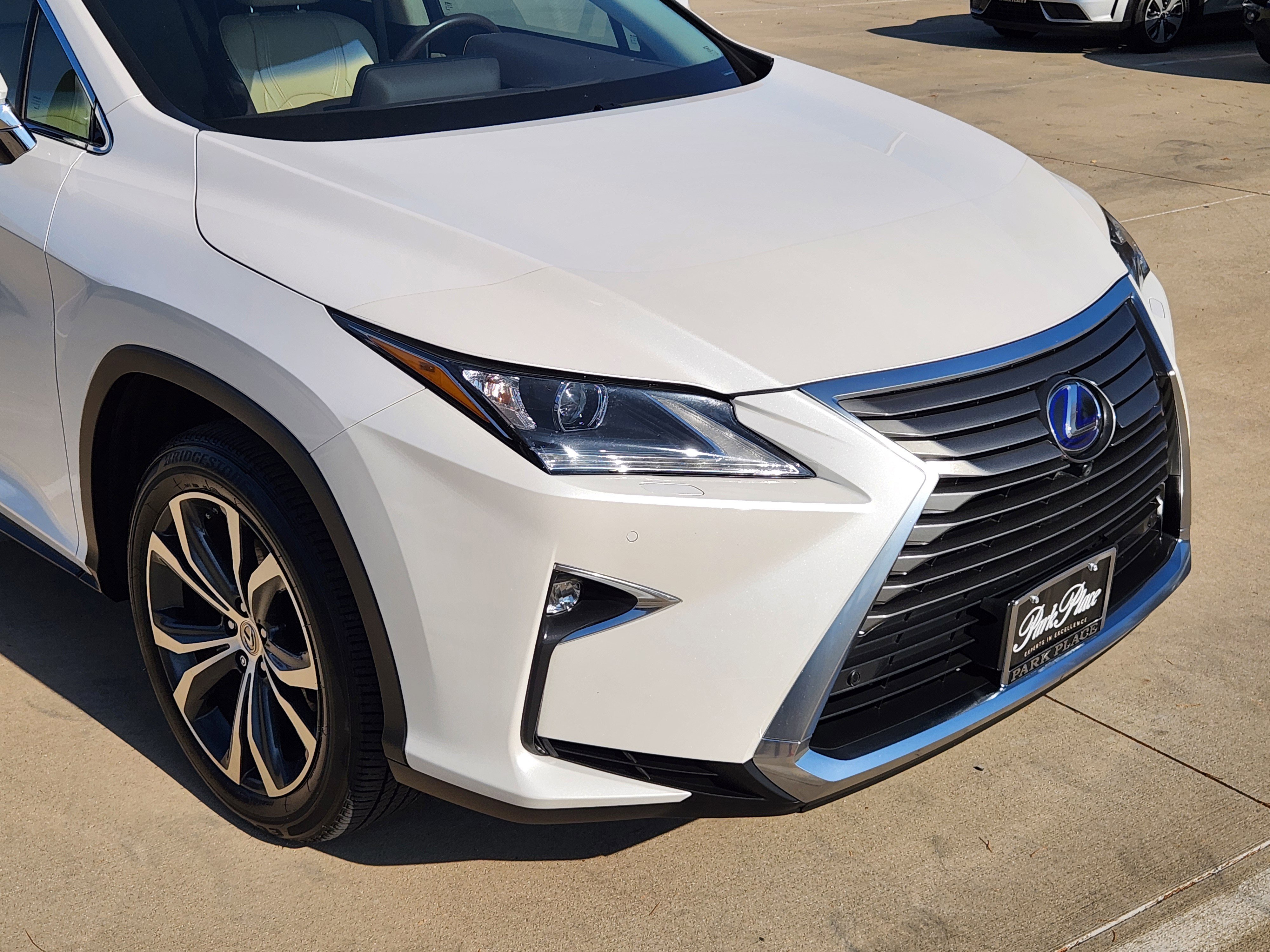 Used 2017 Lexus RX 450h AWD image 7