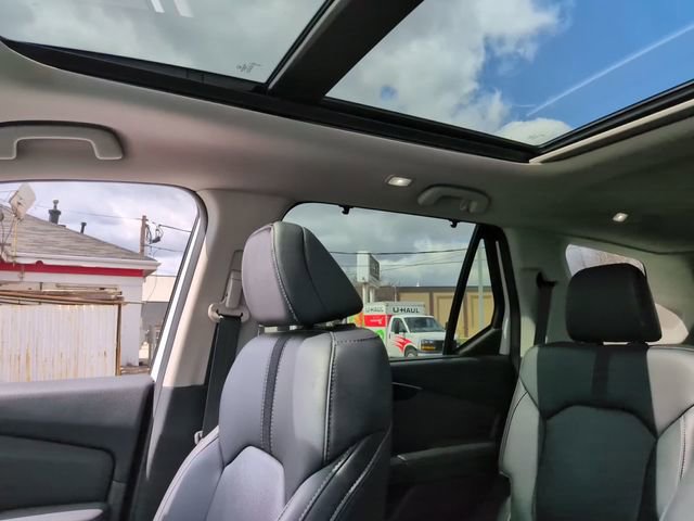 Used 2023 Honda Pilot Touring image 33