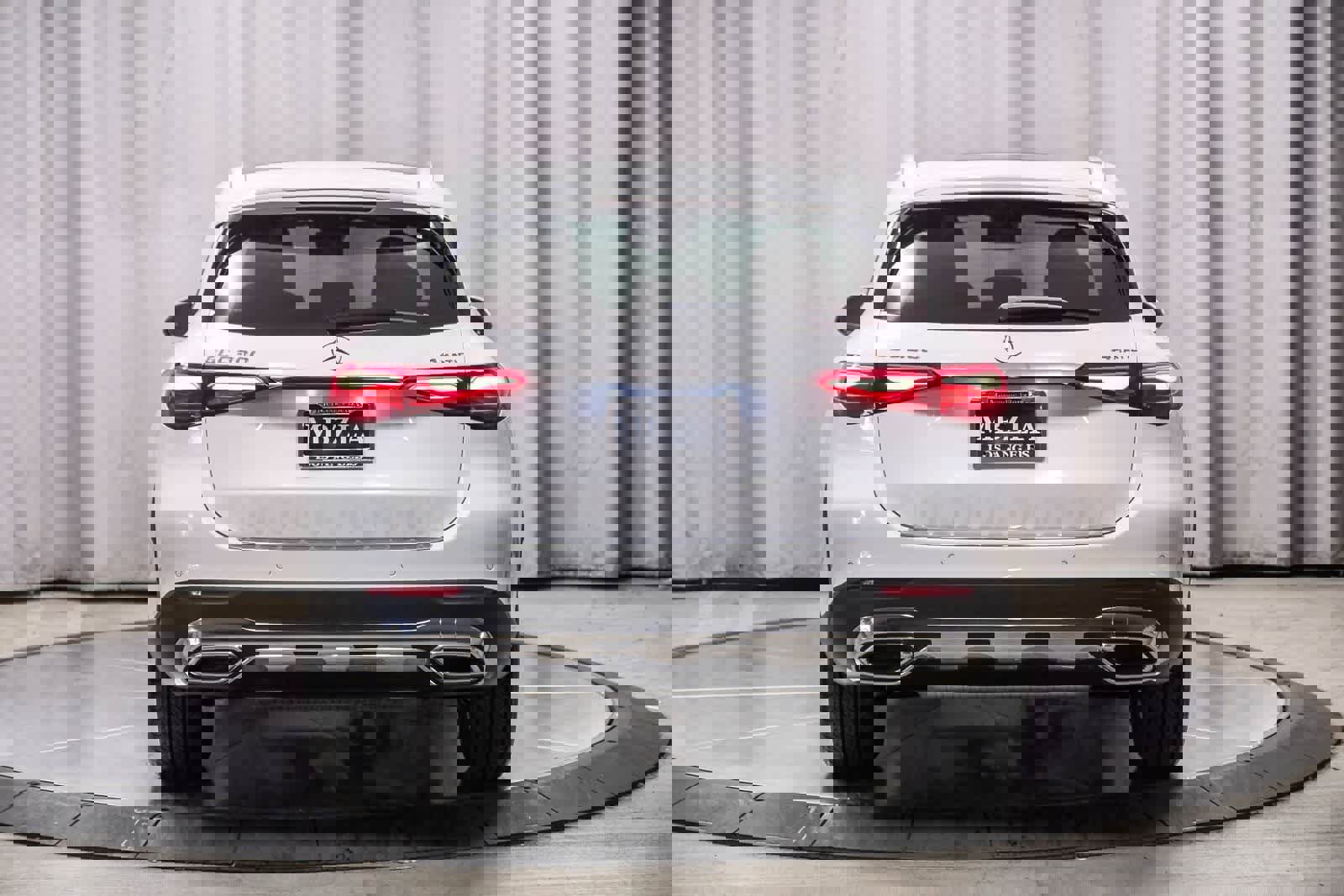 Certified 2025 Mercedes-Benz GLC 300 4MATIC image 3