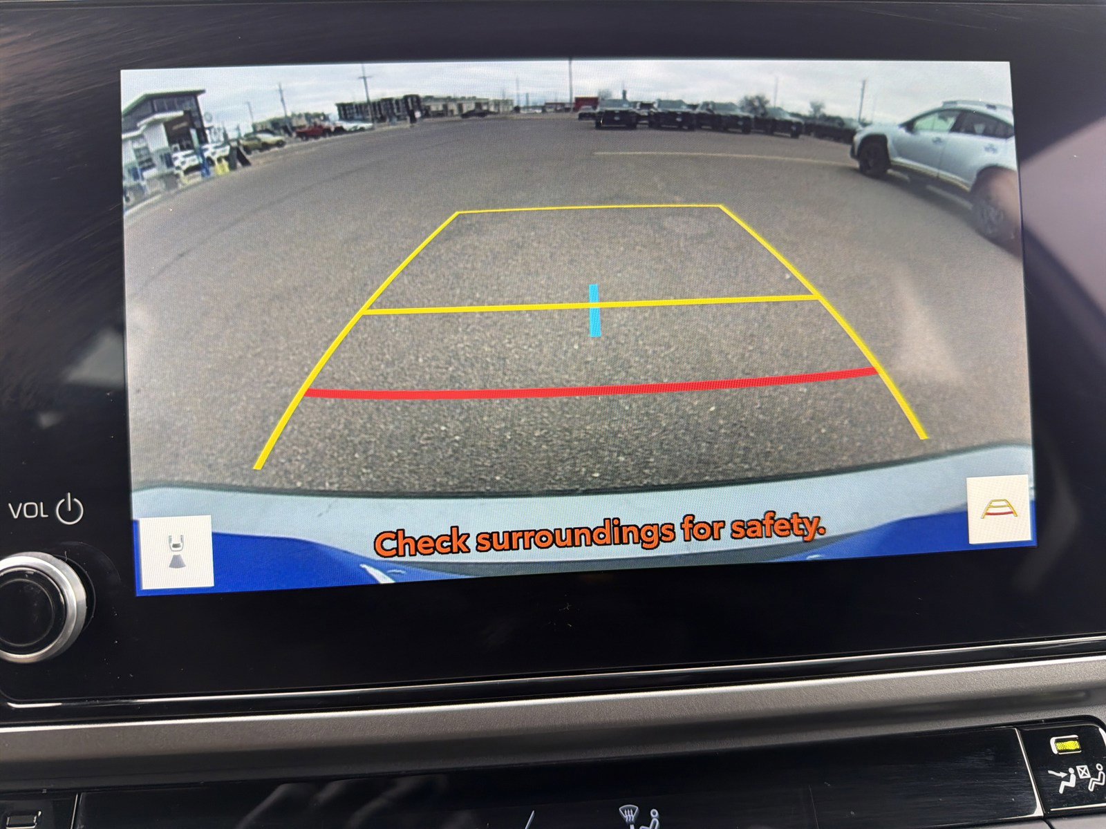 Used 2025 Toyota Camry SE image 27