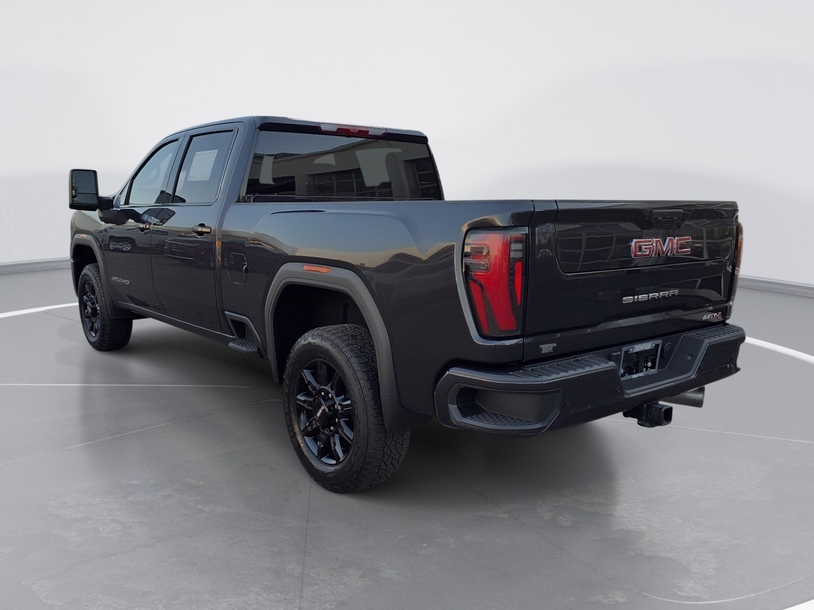 Used 2026 GMC Sierra 2500 AT4 AWD/4WD image 5